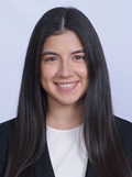 Kryslie Vera headshot
