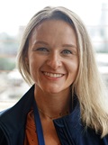 Nicole Leshko headshot