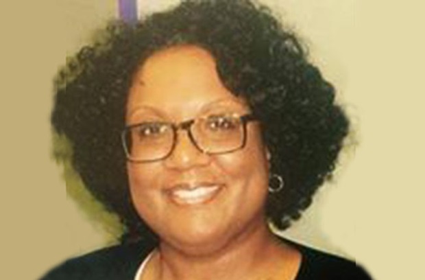 Living kidney donor recipient Dionne Bright