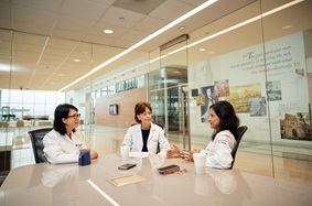 Dr. Schuchter, Dr. Tchou and Dr. Vapiwala sit for a roundtable discussion