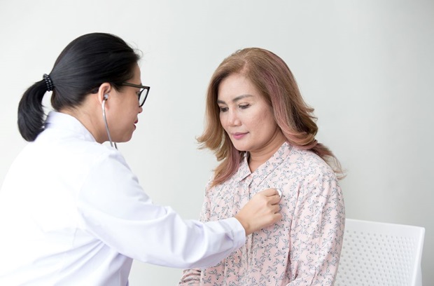 woman having a heart exam