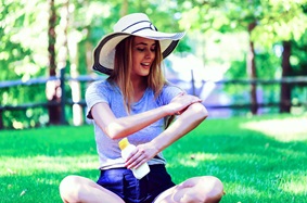 Young Woman Sunscreen