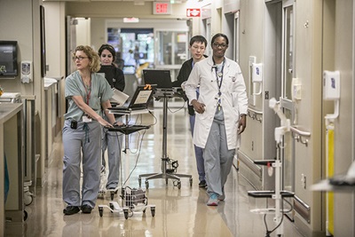 neurosurgens walking hospital