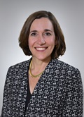 Clarisa Gracia biz headshot